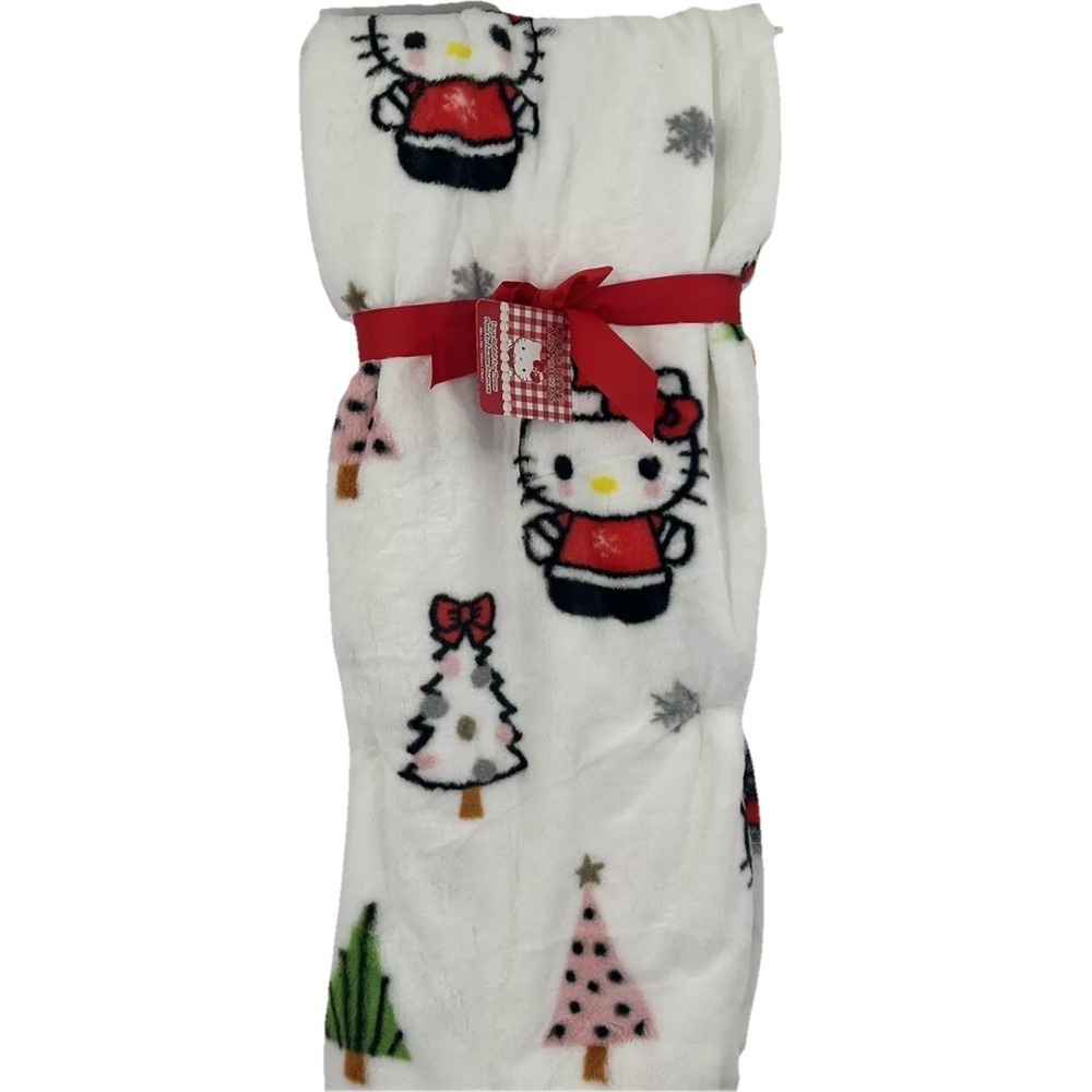 Hello Kitty Christmas Holiday Throw Blanket Sanrio 50x70 Soft Plush‎ Fleece NWT